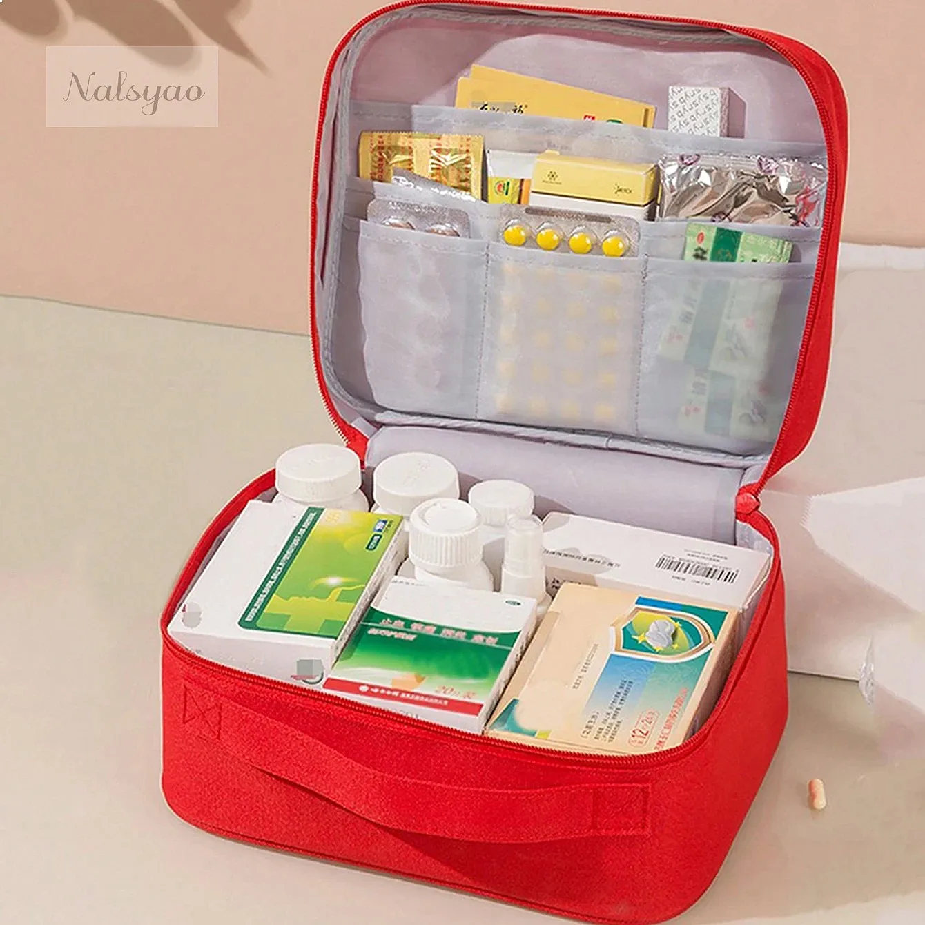 Botiquín de Primeros Auxilios  - First Aid Bag Kit reseña y precio